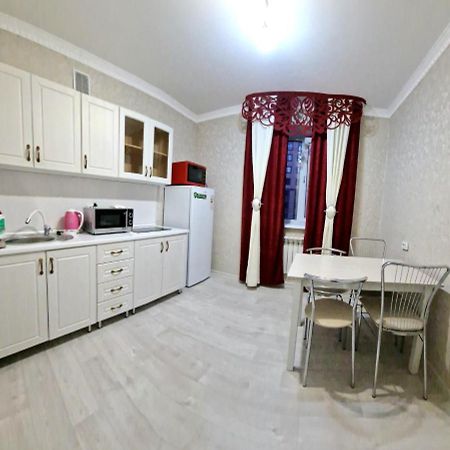 1 - Comnatnye Quartiry V Centre Kokshetau Daire Dış mekan fotoğraf